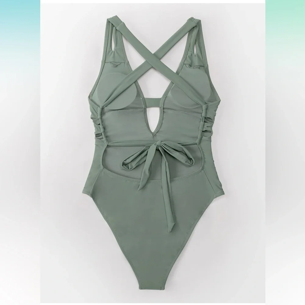CUPSHE Women One Piece Swimsuit Deep V Neck Strappy Swimwear Bathing suit‎ small